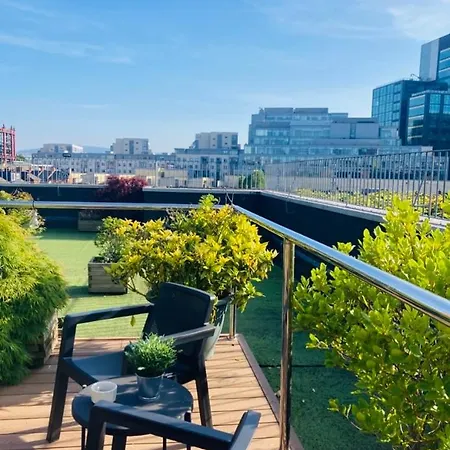 2-bedroom With Roof Garden